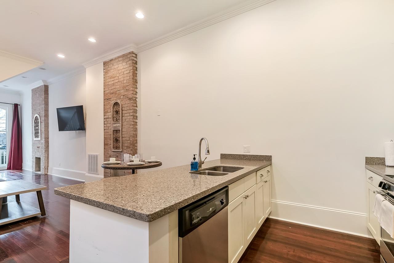 Charming 2Br On Carondelet By Hosteeva Leilighet New Orleans Eksteriør bilde